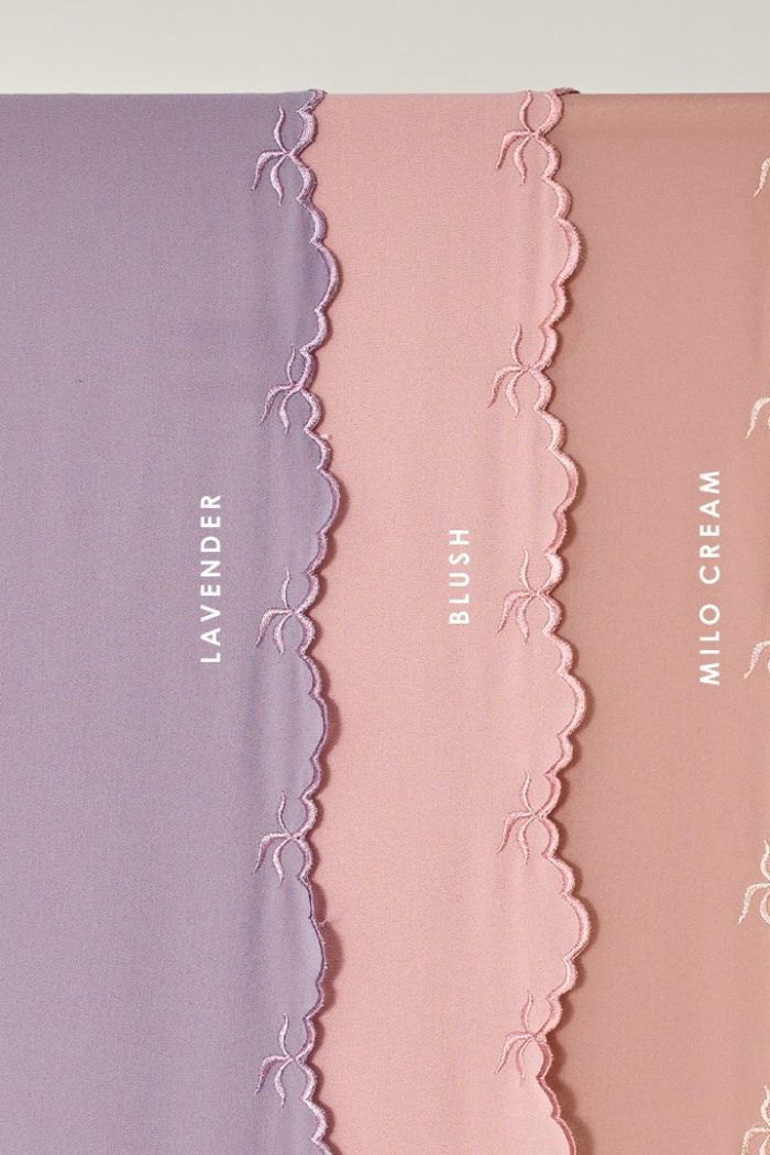 Widuri Shawl in Milo Cream (SHW2-27-F)