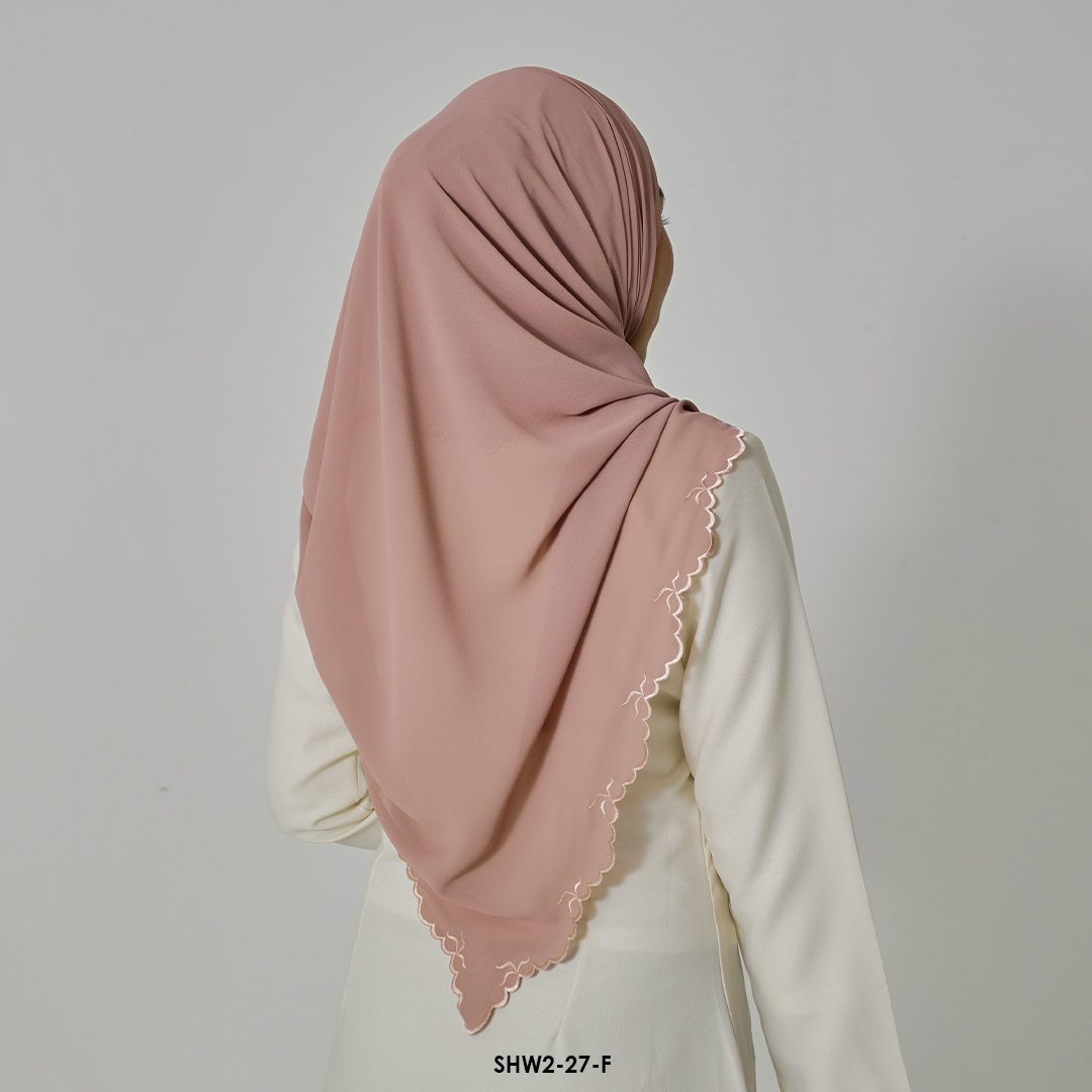 Widuri Shawl in Milo Cream (SHW2-27-F)