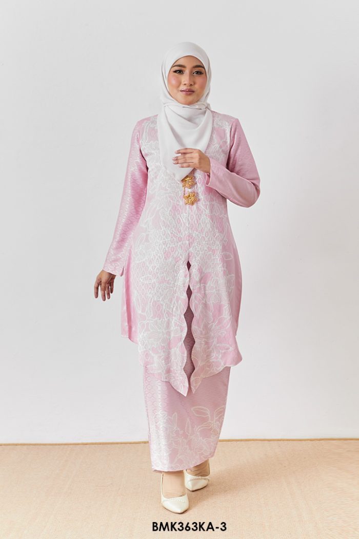 Kebaya Anggun 2.0 in Soft Pink (BMK363KA-3)