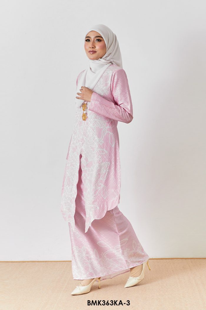 Kebaya Anggun 2.0 in Soft Pink (BMK363KA-3)