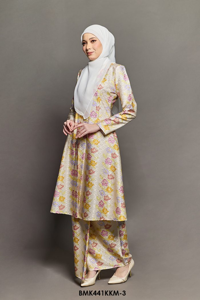 Kebarung Kalthom Batiq Mia in Pastel Yellow (BMK441KKM-3)