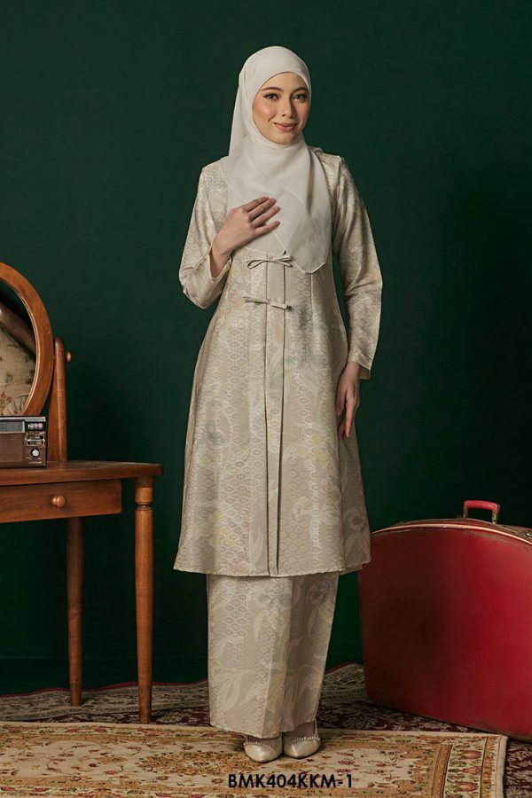 Kebarung Batiq Mia 3.0 Ribbon in Off White (BMK404KKM-1)