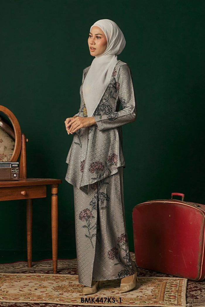 Kebaya Saloma in Grey (BMK447KS-1)