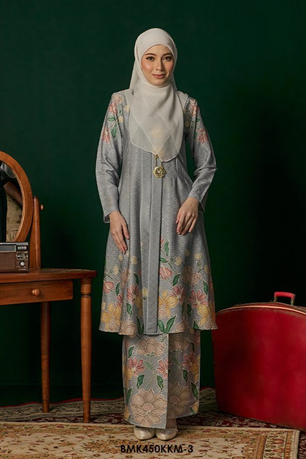 Kebarung Batiq Mia in Soft Blue (BMK450KKM-3)