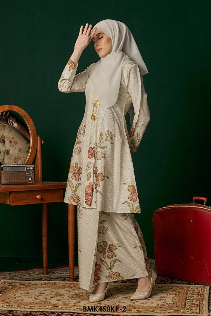 Kebarung Kalthom Petite in Cream (BMK450KP-2)