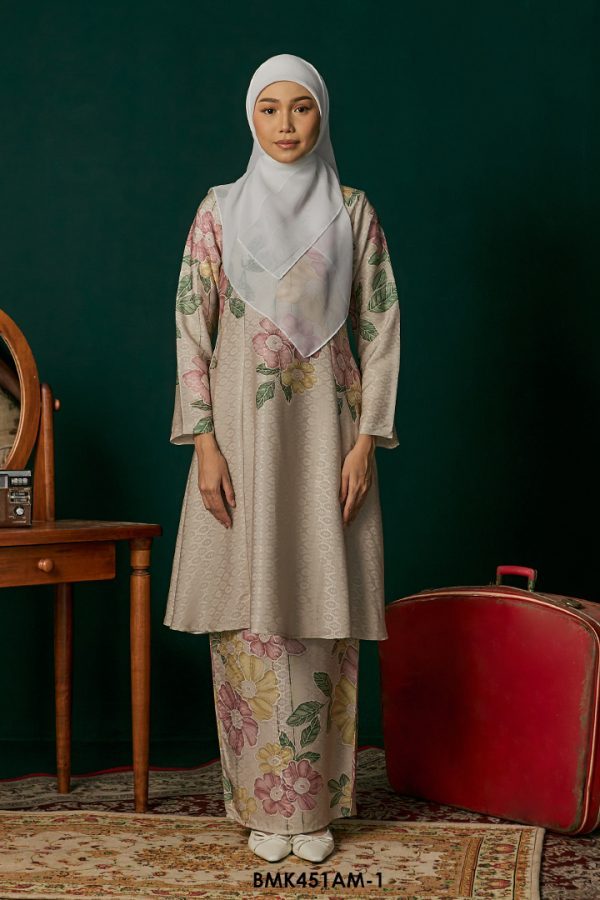 Ameera Kurung in Cream (BMK451AM-1)