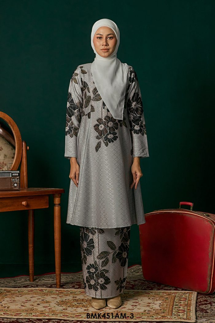 Ameera Kurung in Grey (BMK451AM-3)