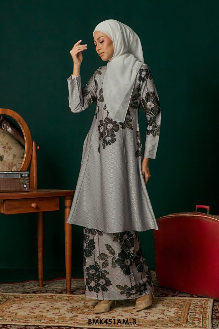 Ameera Kurung in Grey (BMK451AM-3)