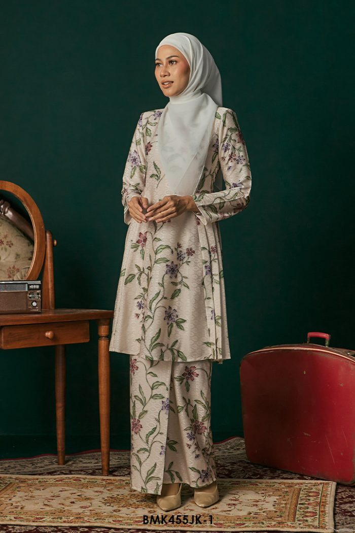 Juliana Kurung Batiq Mia in Cream (BMK455JK-1)