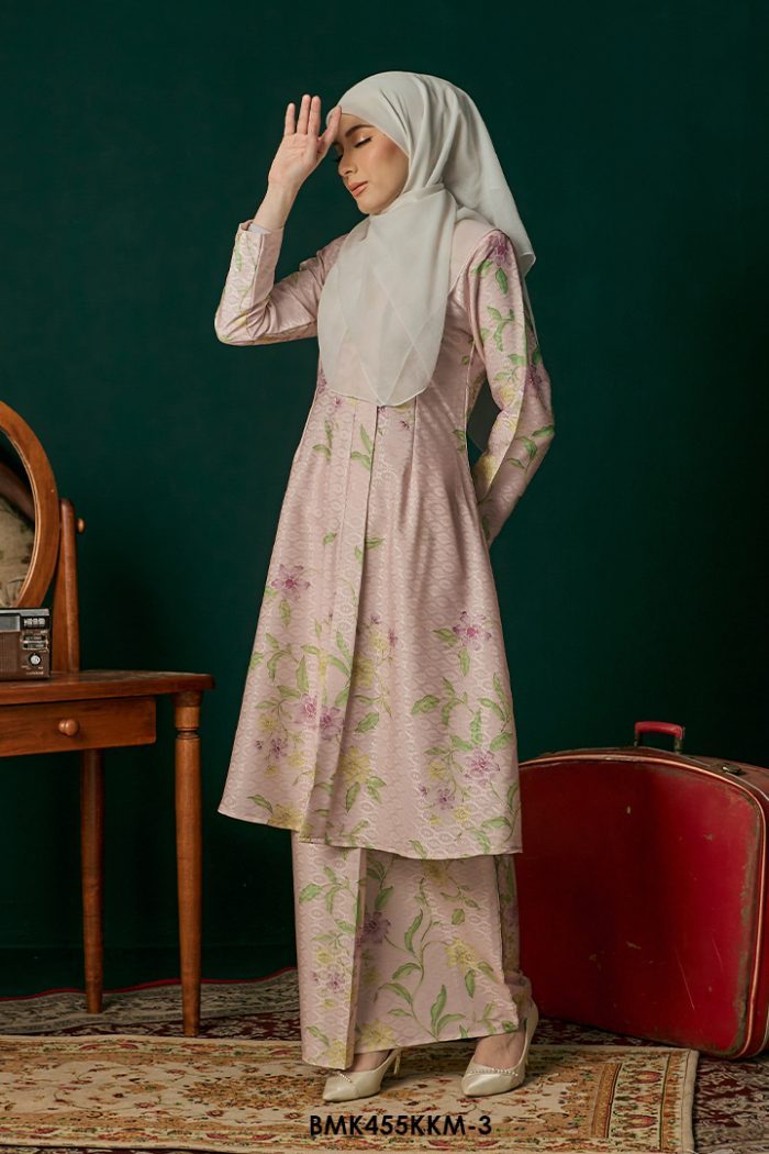 Kebarung Batiq Mia in Pink (BMK455KKM-3)