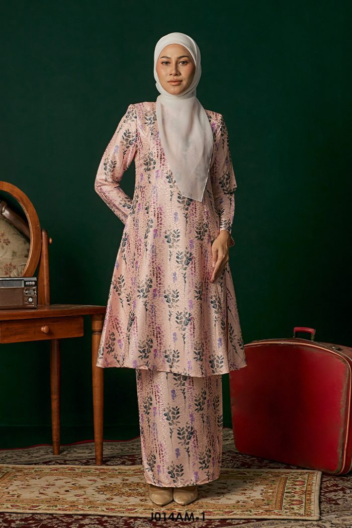 Ameera Kurung in Pink (J014AM-1)