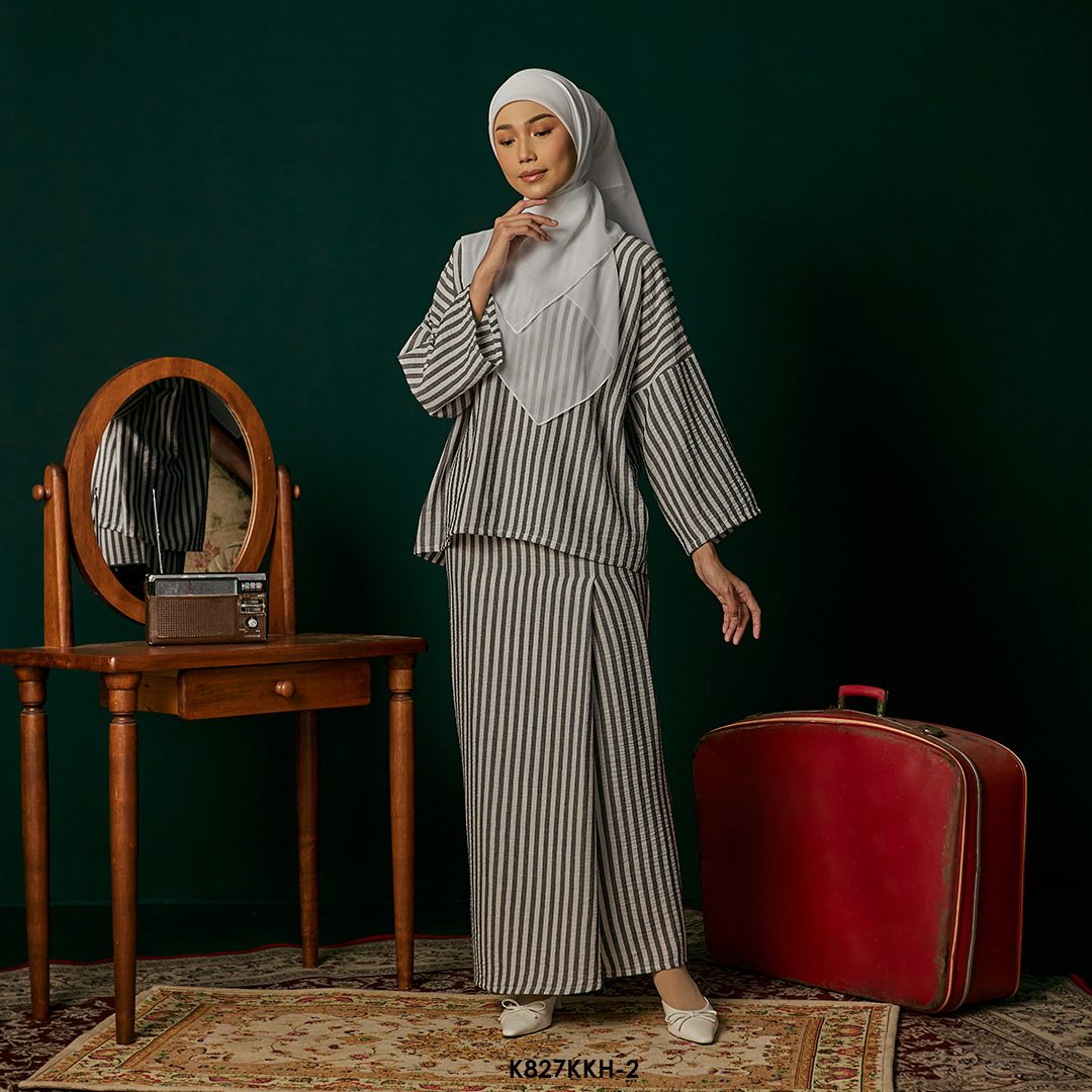 Kurung Kedah in Black (K827KKH-2) - Image 2