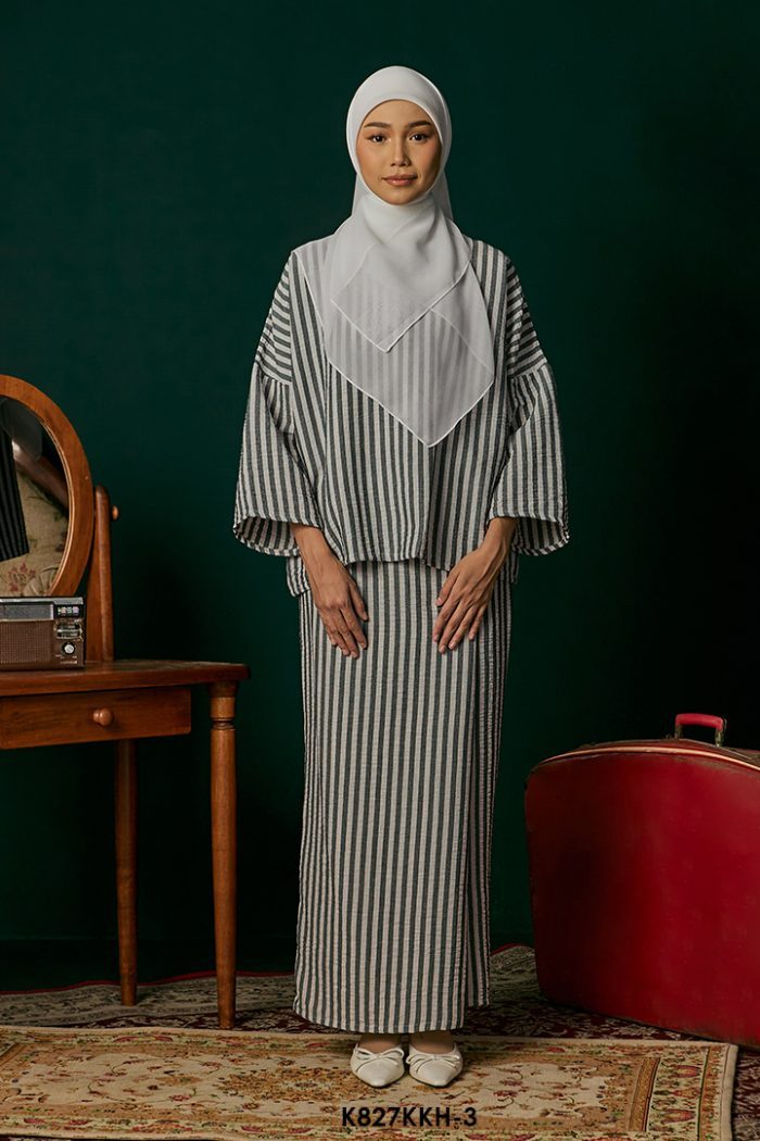 Kurung Kedah in Sacramento (K827KKH-3)