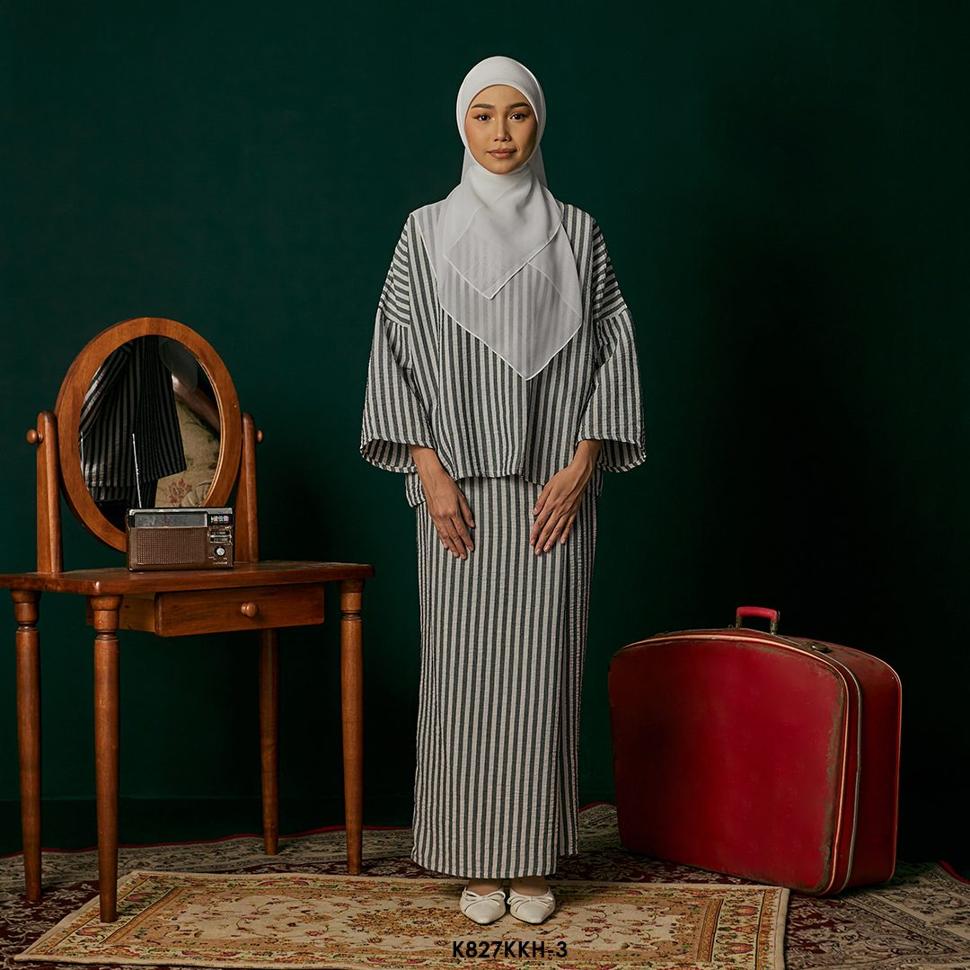 Kurung Kedah in Sacramento (K827KKH-3)