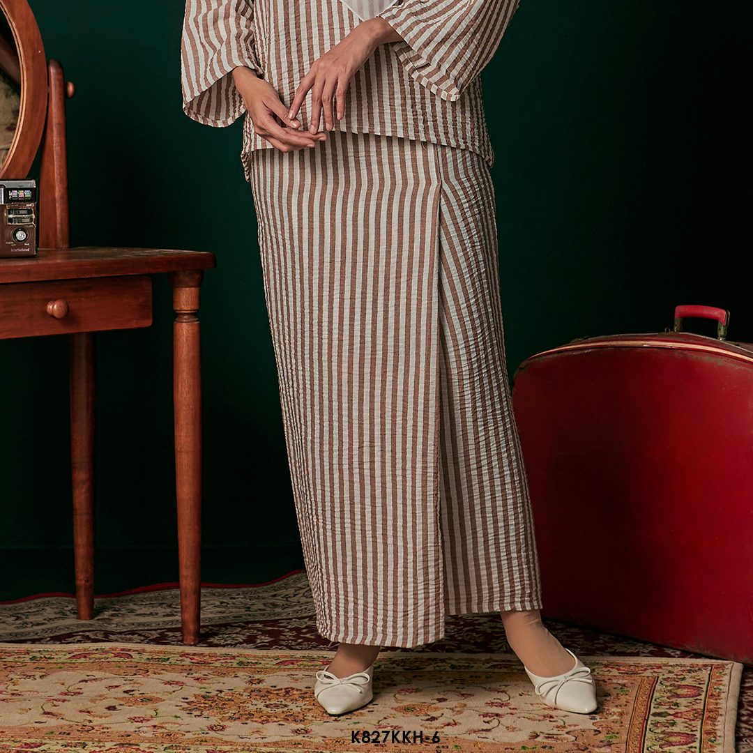 Kurung Kedah in Brown (K827KKH-6) - Image 3