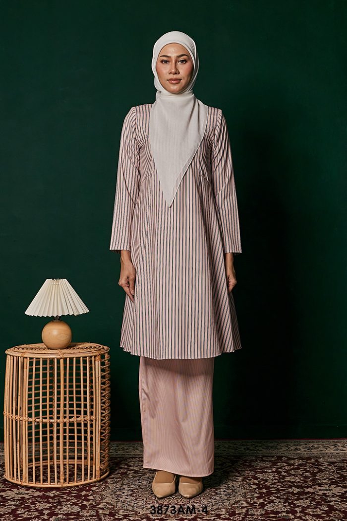 Ameera Kurung in Coral (3873AM-4)