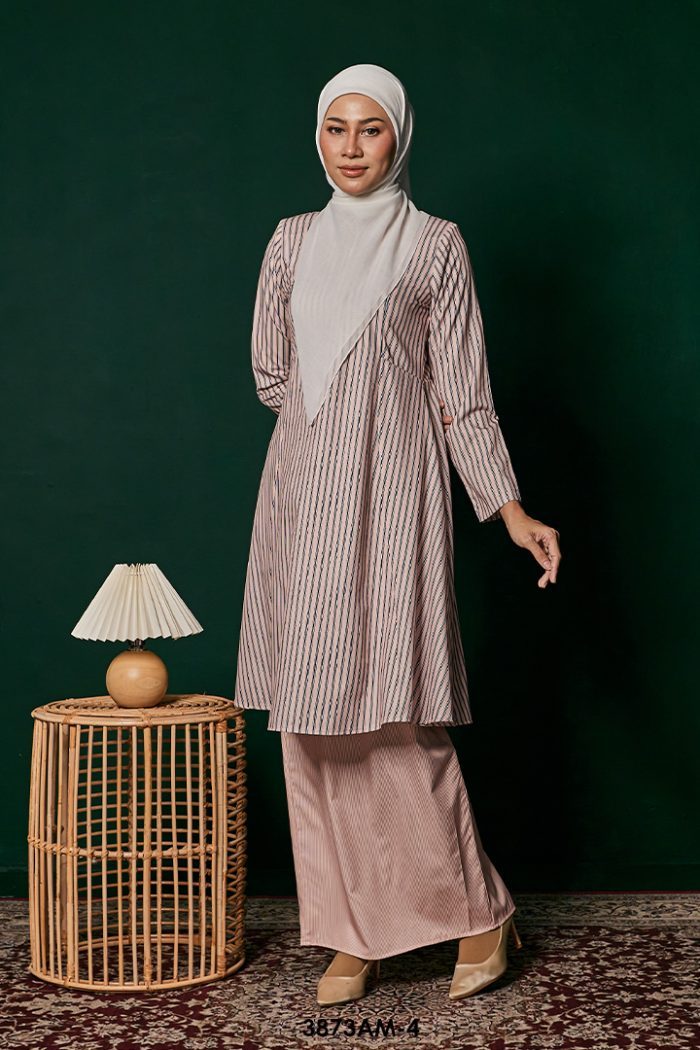 Ameera Kurung in Coral (3873AM-4)