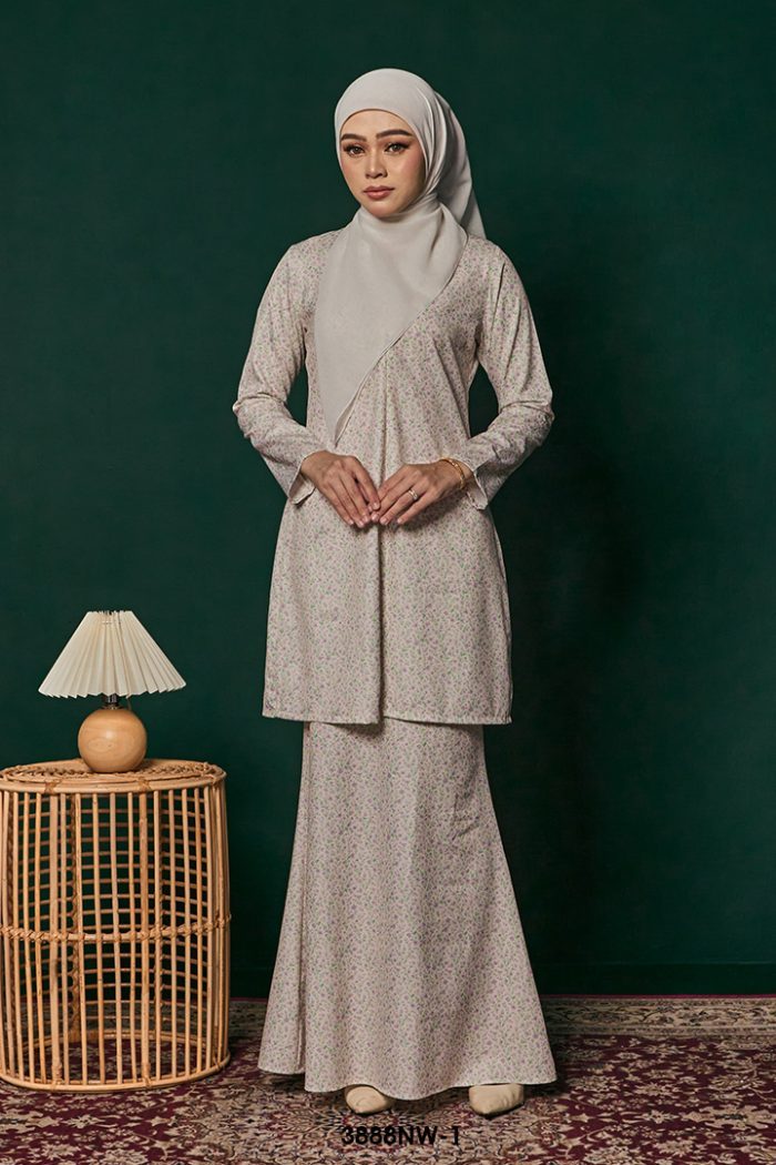 Kebaya Nawra in Lilac (3888NW-1)