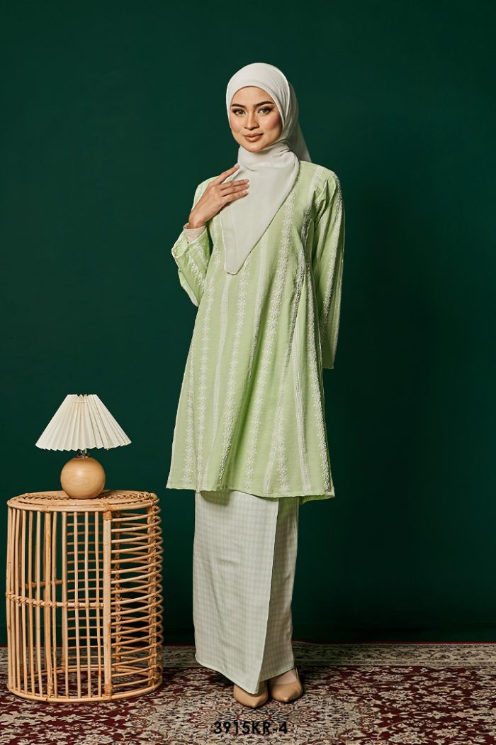 Riau Kurung in Light Green (3915KR-4)