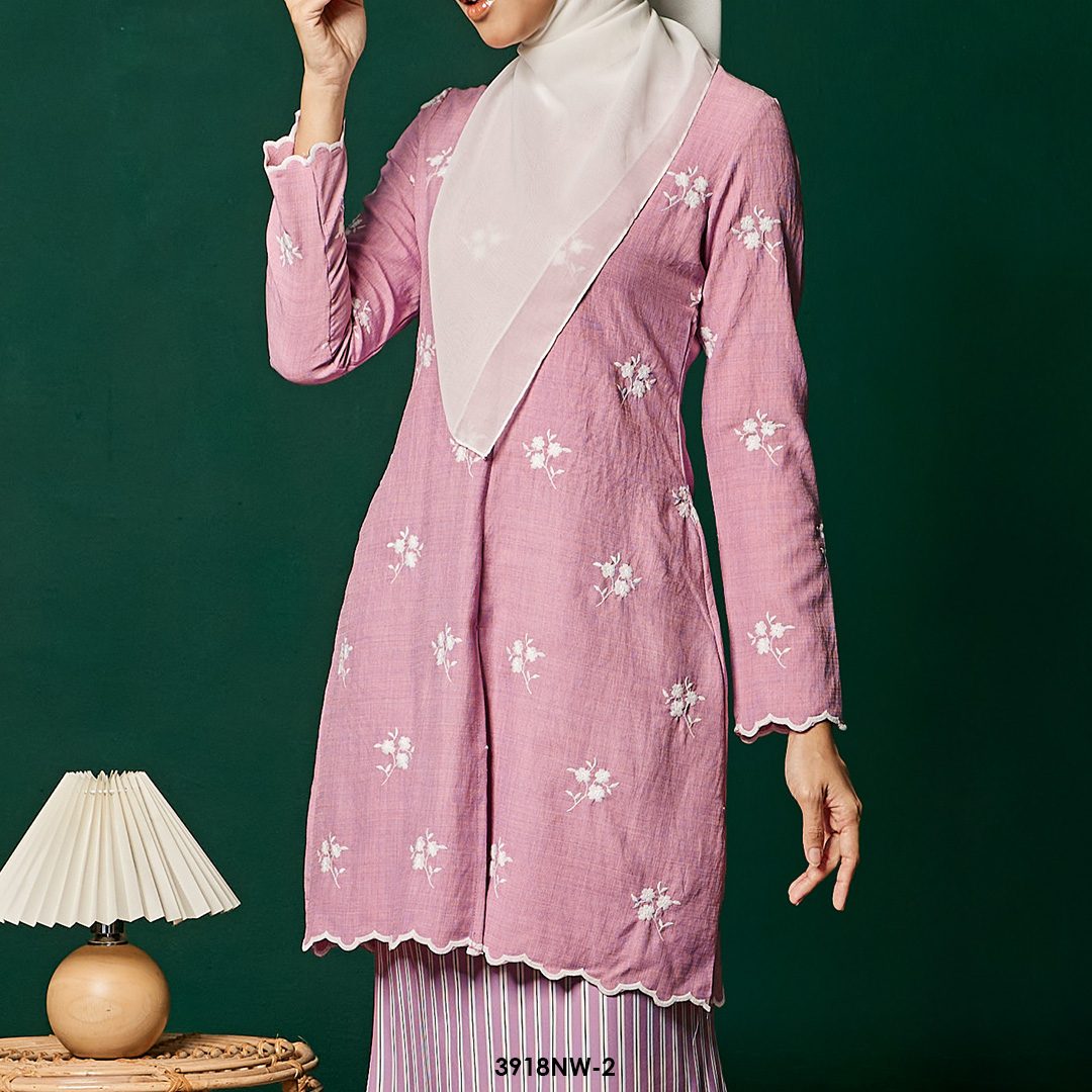 Kebaya Nawra in Light Mauve (3918NW-2) - Image 3