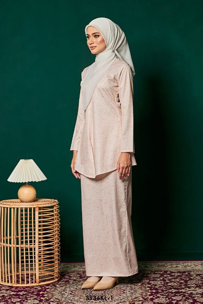 Kebaya Latifah in Baby Pink (3936KL-1)
