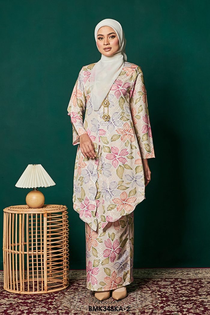 Kebaya Anggun 2.0 in Mint Green (BMK348KA-2)