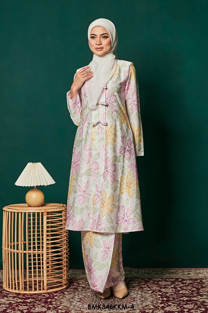 Kebarung Batiq Mia 3.0 Ribbon in White (BMK348KKM-4)