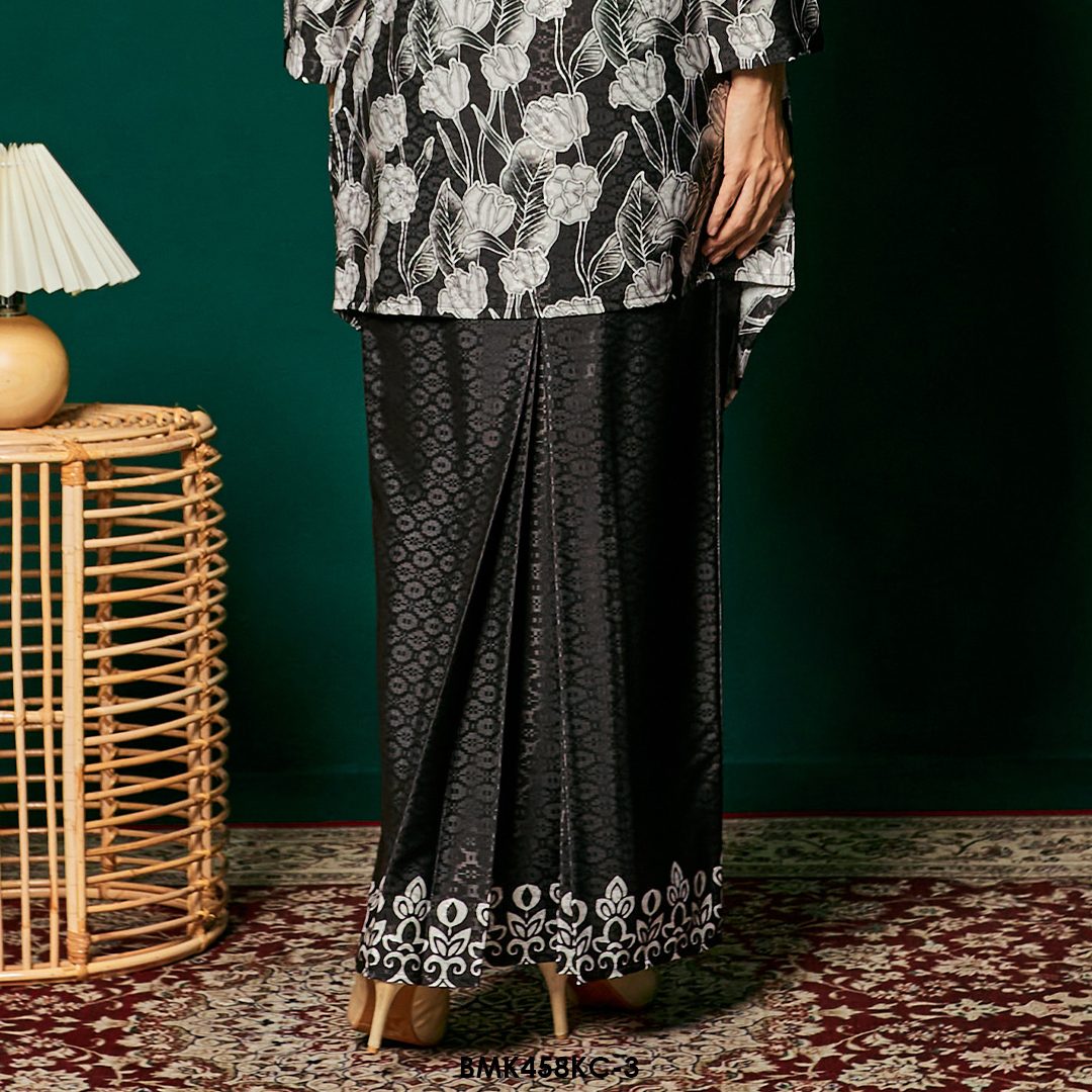 Kebaya Cindai in Black (BMK458KC-3) - Image 3