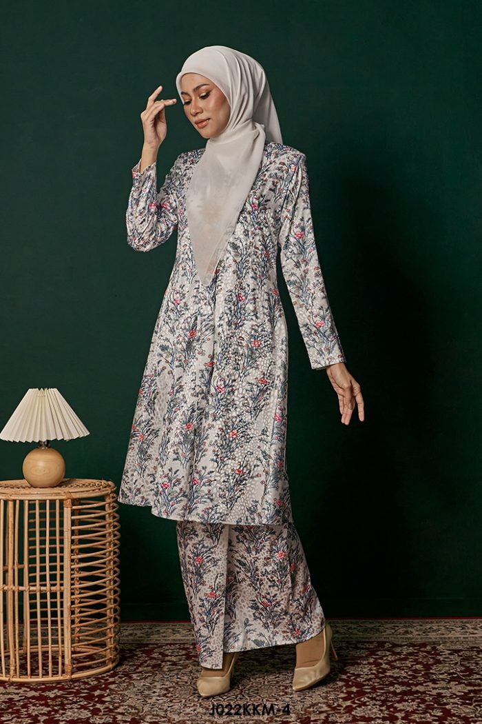 Kebarung Kalthom in White (J022KKM-4)