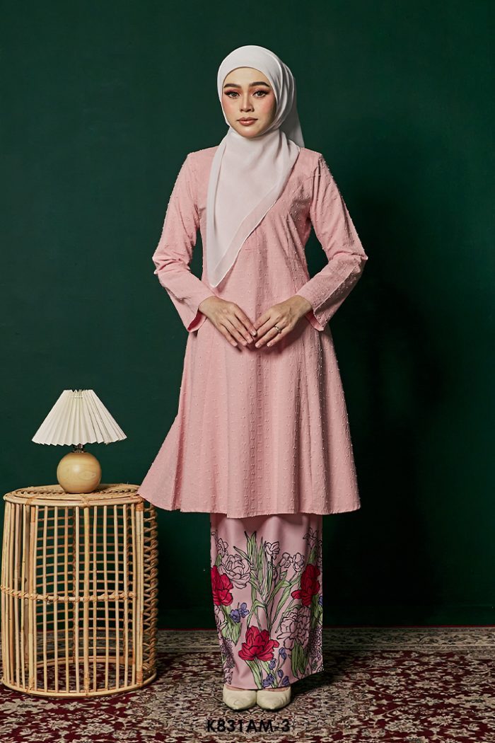 Ameera Kurung in Strawberry Milkshake (K831AM-3)