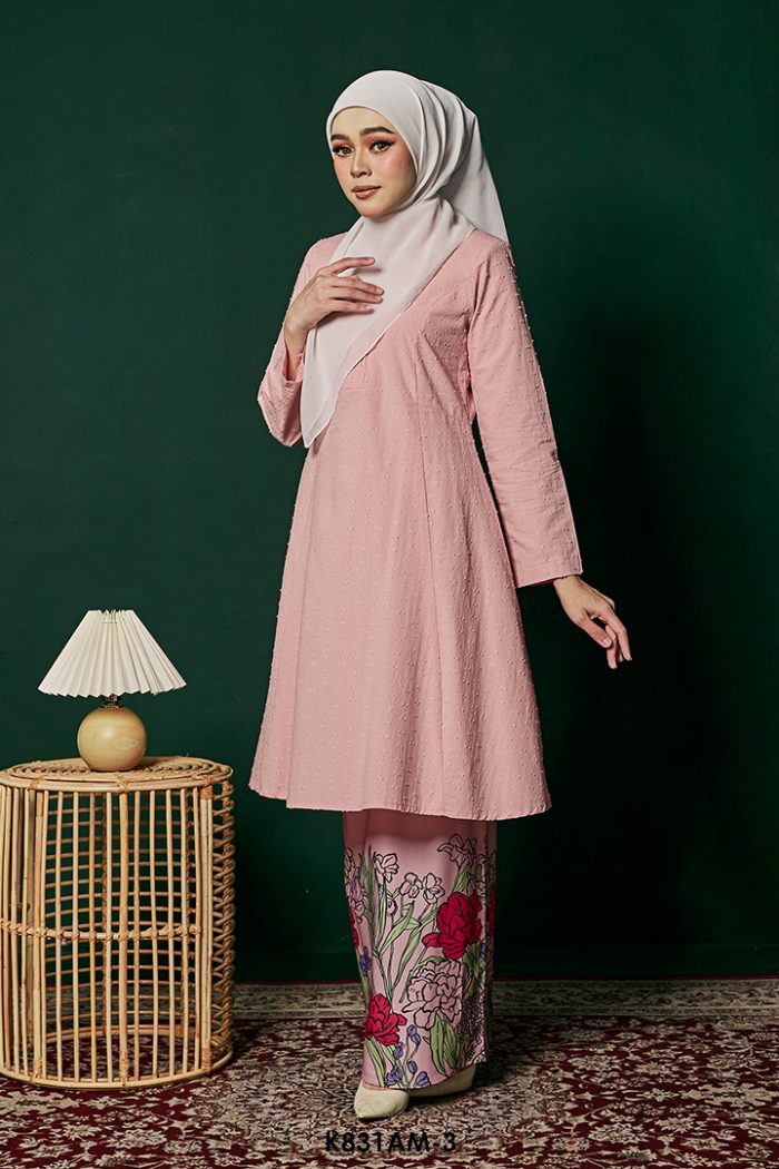 Ameera Kurung in Strawberry Milkshake (K831AM-3)