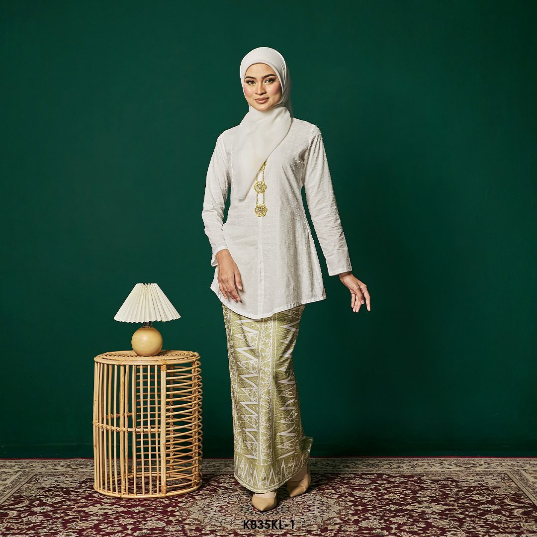 Kebaya Latifah in White (K835KL-1)