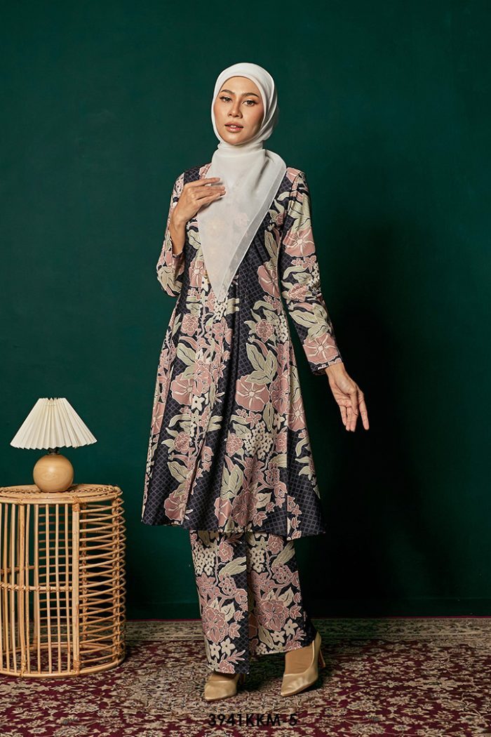 Kebarung Kalthom in Dark Blue (3941KKM-5)