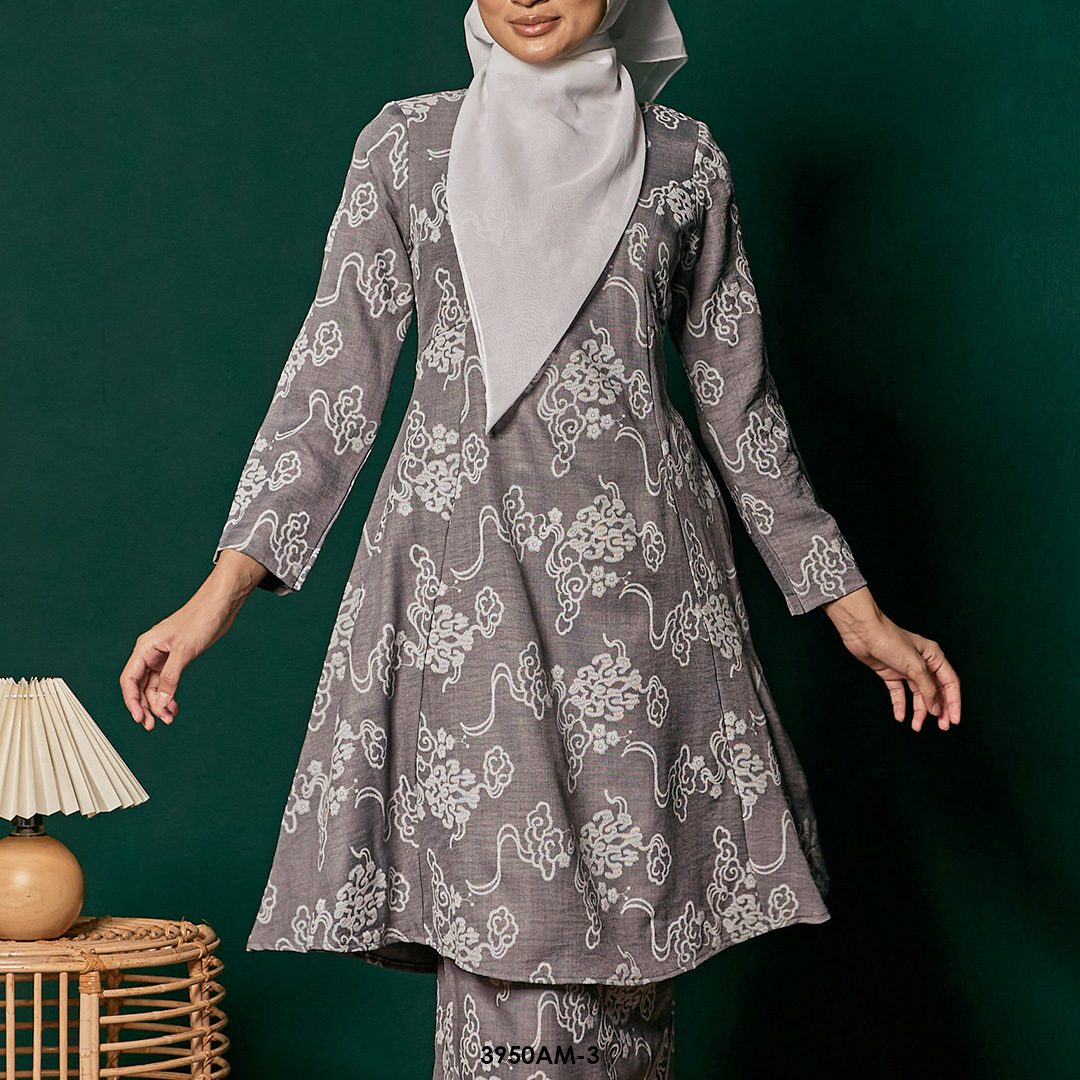Ameera Kurung in Grey (3950AM-3) - Image 4