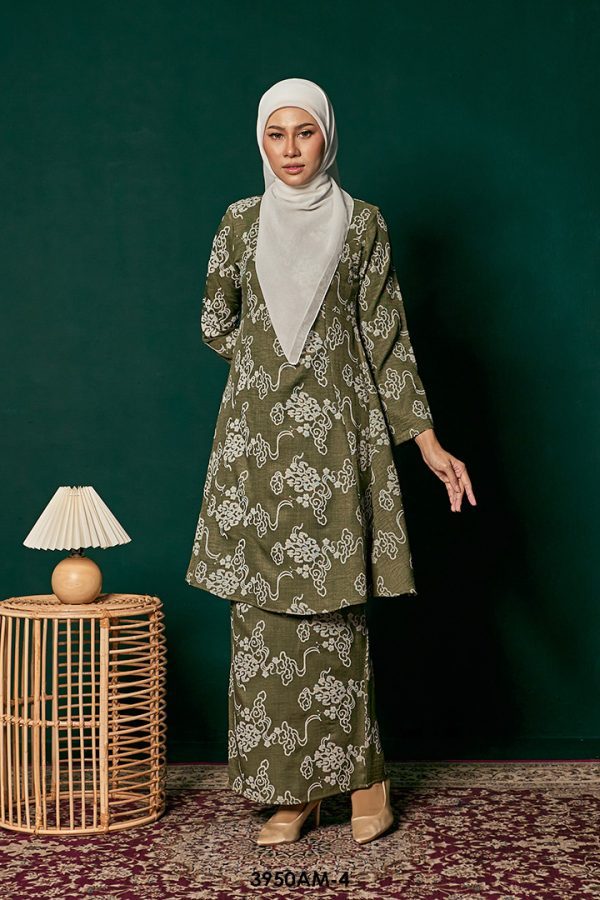 Ameera Kurung in Seaweed (3950AM-4)
