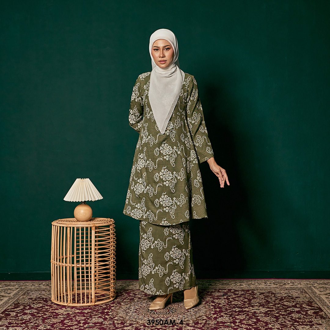 Ameera Kurung in Seaweed (3950AM-4)