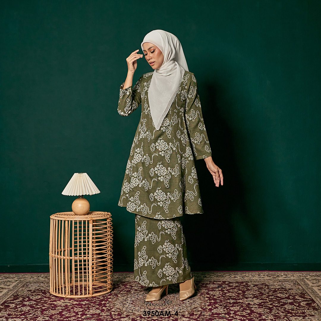 Ameera Kurung in Seaweed (3950AM-4) - Image 5