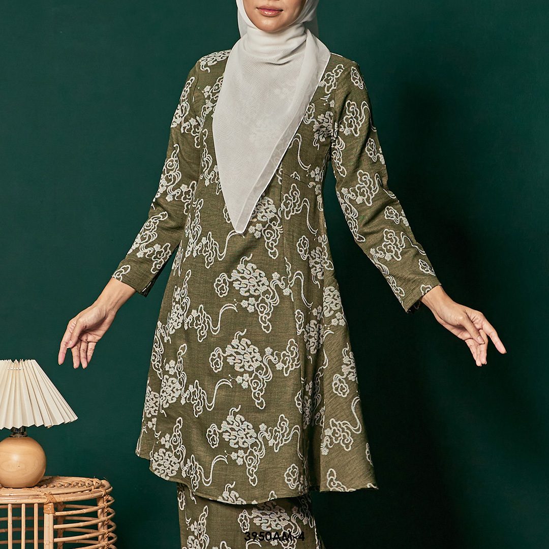 Ameera Kurung in Seaweed (3950AM-4) - Image 4