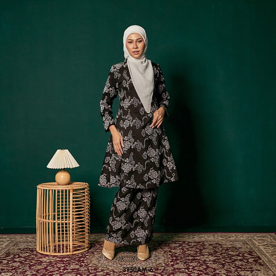 Ameera Kurung in Black (3950AM-5)