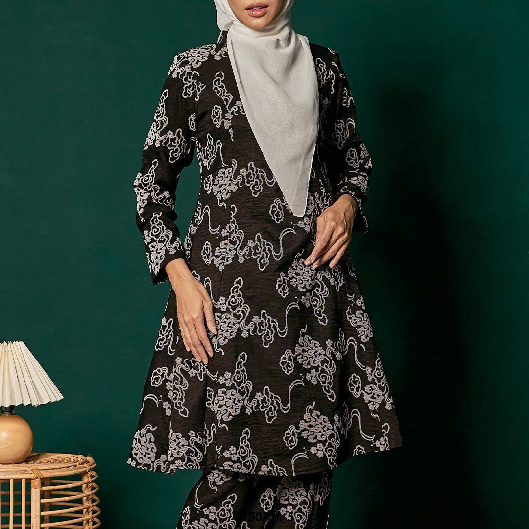 Ameera Kurung in Black (3950AM-5) - Image 4