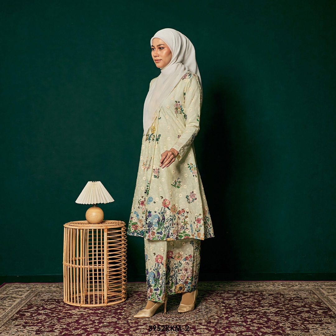 Kebarung Kalthom in Green (3952KKM-2) - Image 4