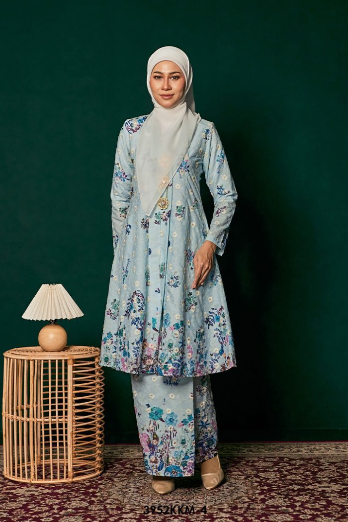 Kebarung Kalthom in Dusty Blue (3952KKM-4)