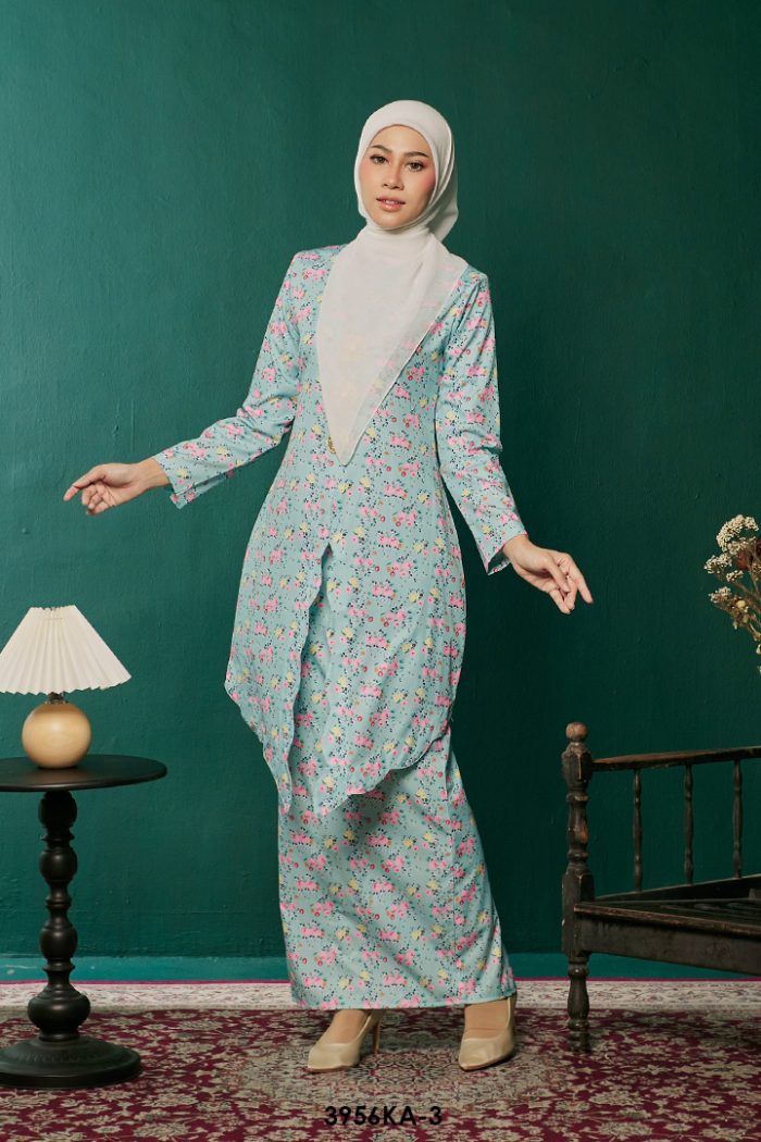 Kebaya Anggun 2.0 in Frosted Teal (3956KA-3)