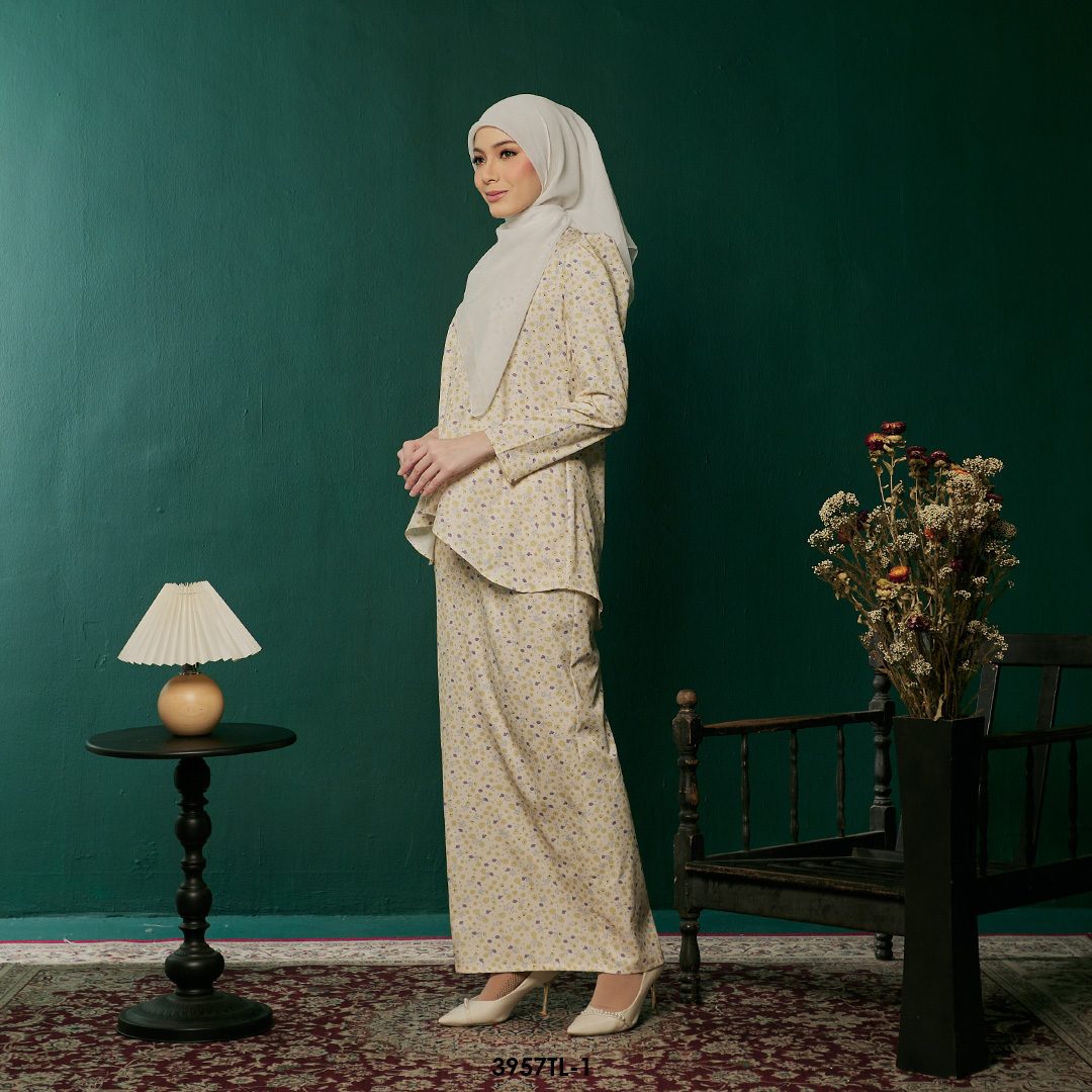 Taleeya Kurung in Yellow (3957TL-1) - Image 2