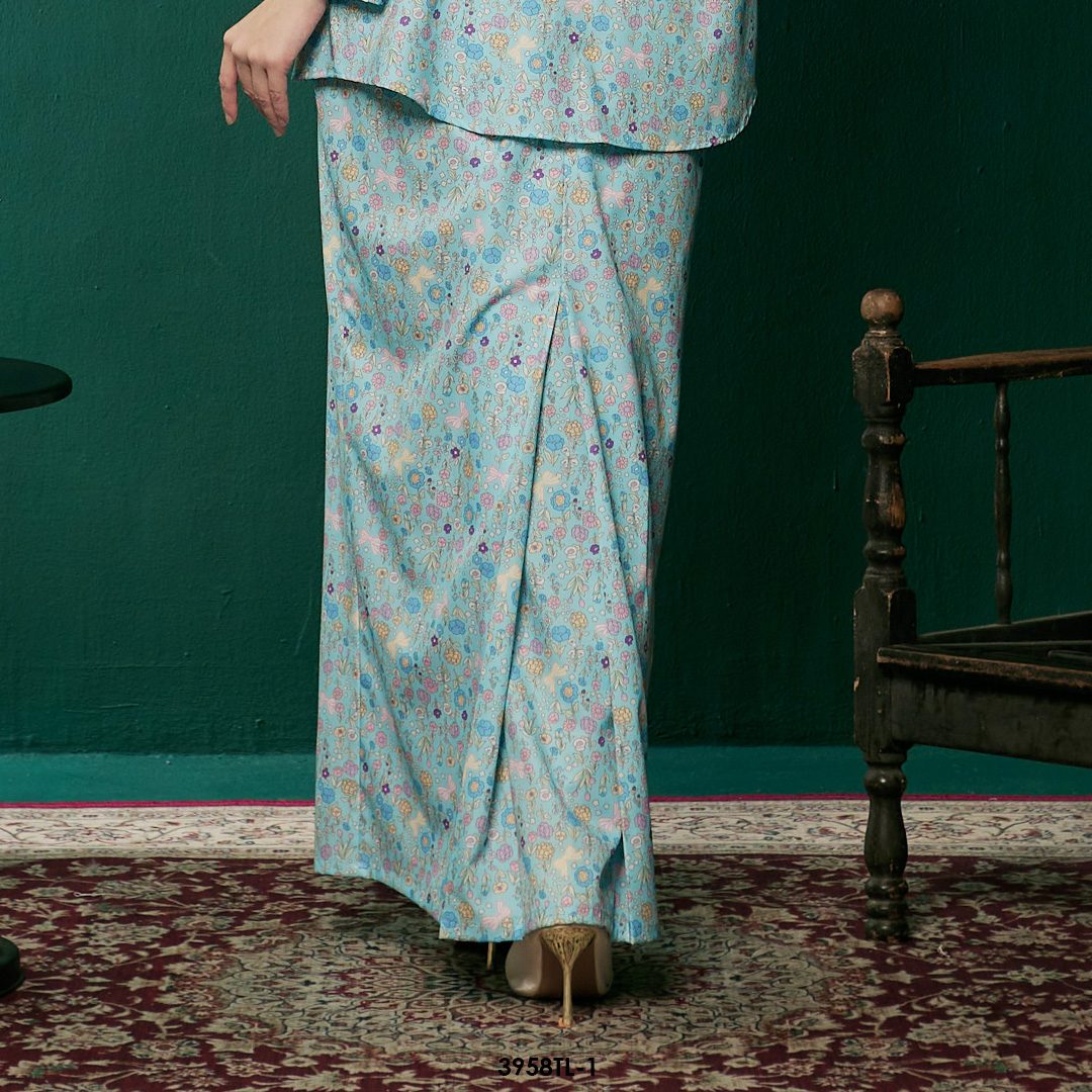 Taleeya Kurung in Blue (3958TL-1) - Image 3