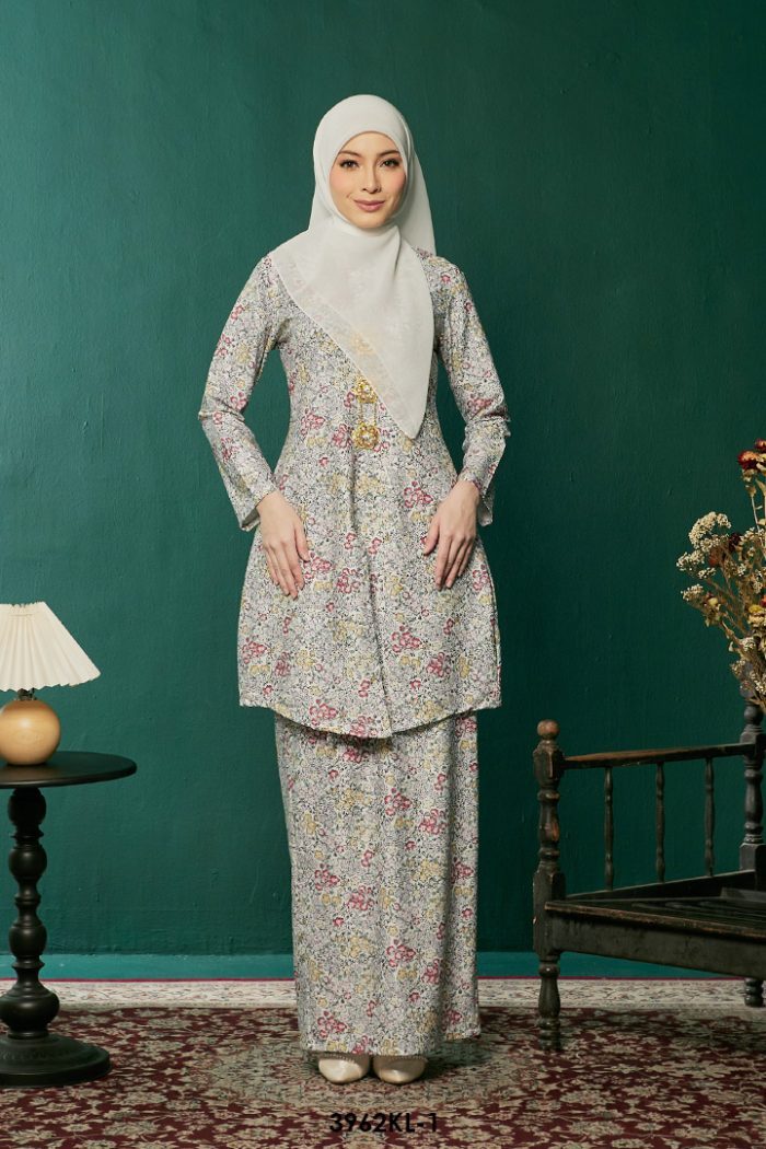 Kebaya Latifah 2.0 in Mustard (3962KL-1)