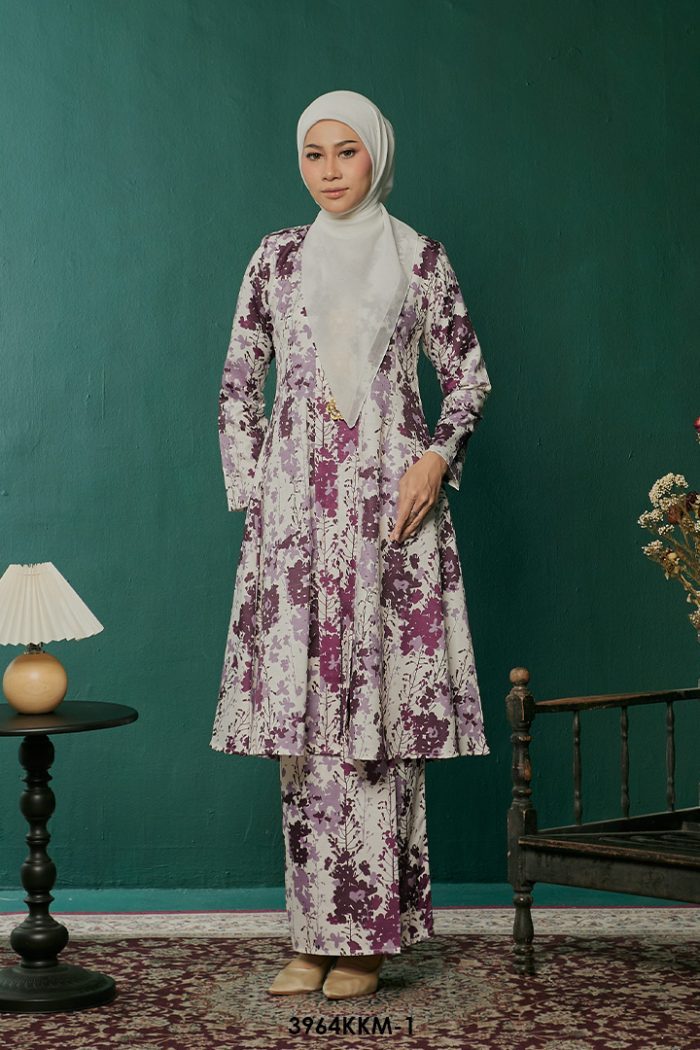 Kebarung Kalthom in Heather (3964KKM-1)