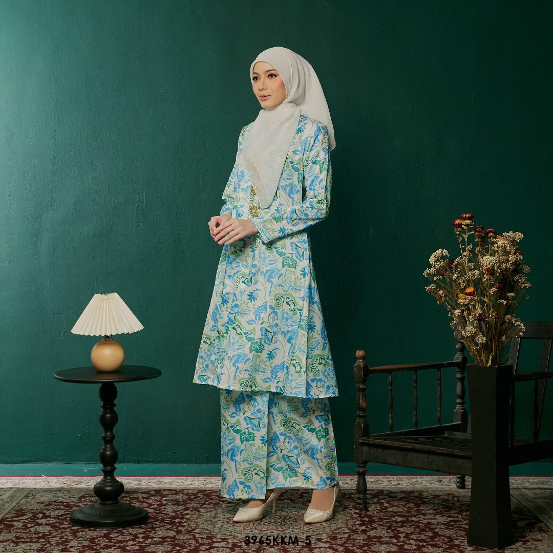 Kebarung Kalthom in Blue (3965KKM-5) - Image 2