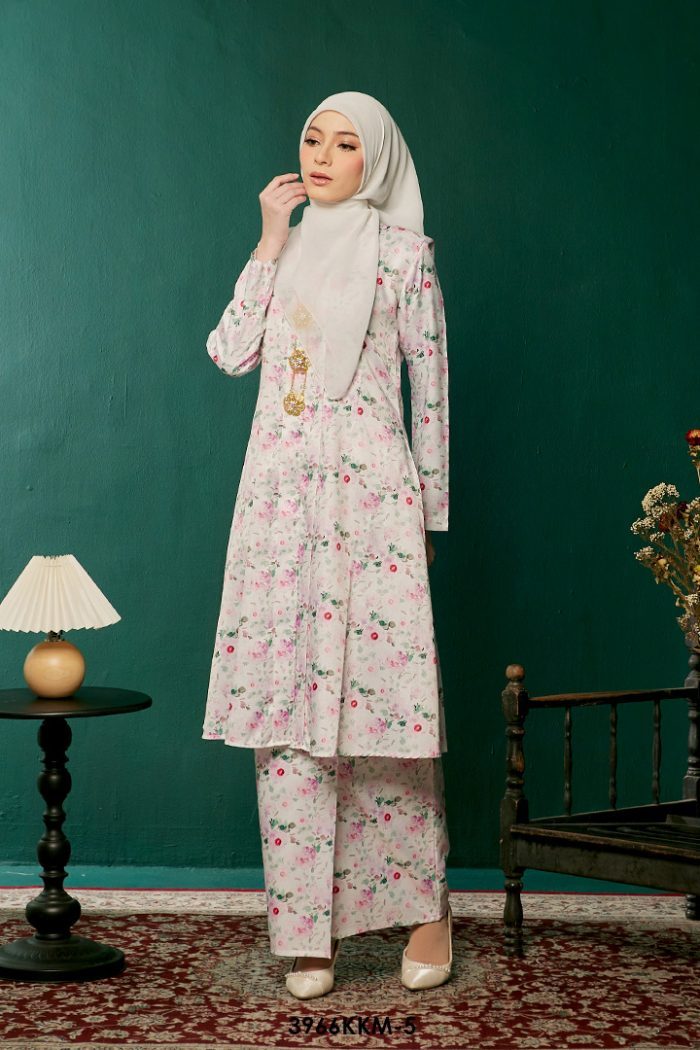 Kebarung Kalthom in Bright Purple (3966KKM-5)