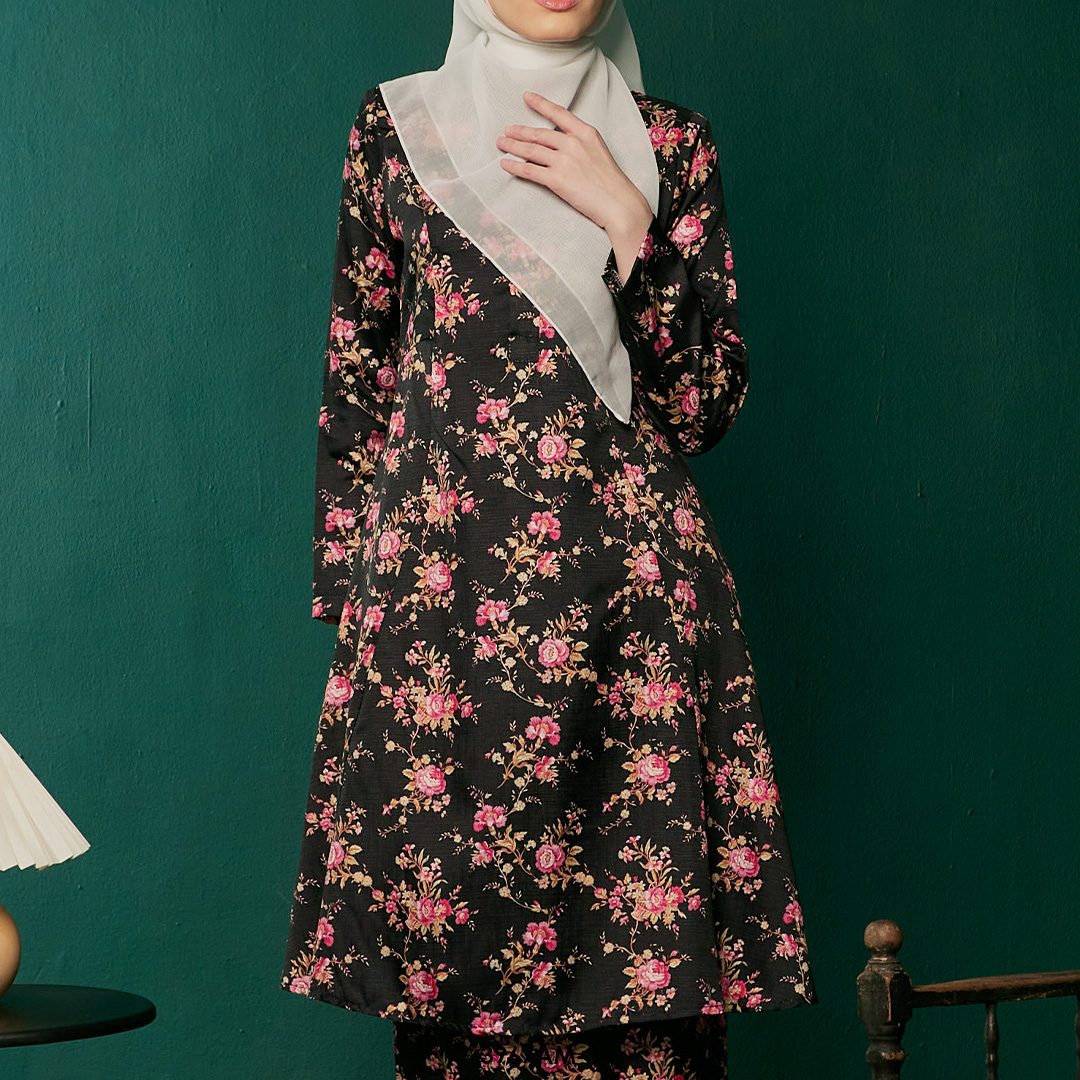 Ameera Kurung in Black (3967AM-3) - Image 4